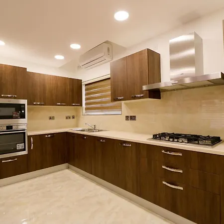 Apartment Belair Flats 3 Bedrooms In St Julians *